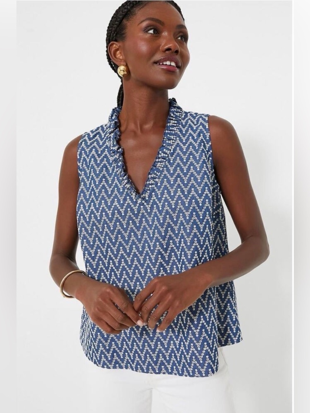 NWOT Pomander Place Navy Chevron Ruffle V-Neck Sleeveless Top
